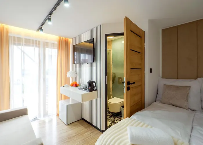 Pensionat Nowa Marina - Z Klimatyzacja 3*